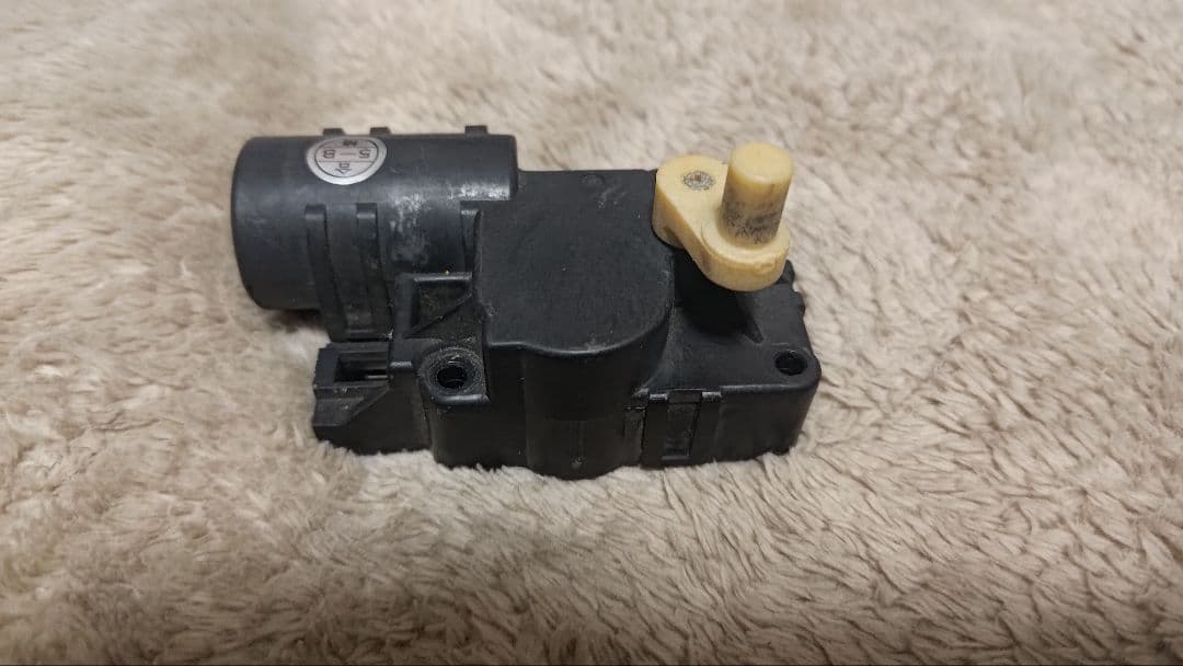 180SX アクチュエーターエアーインテーク　実働外し