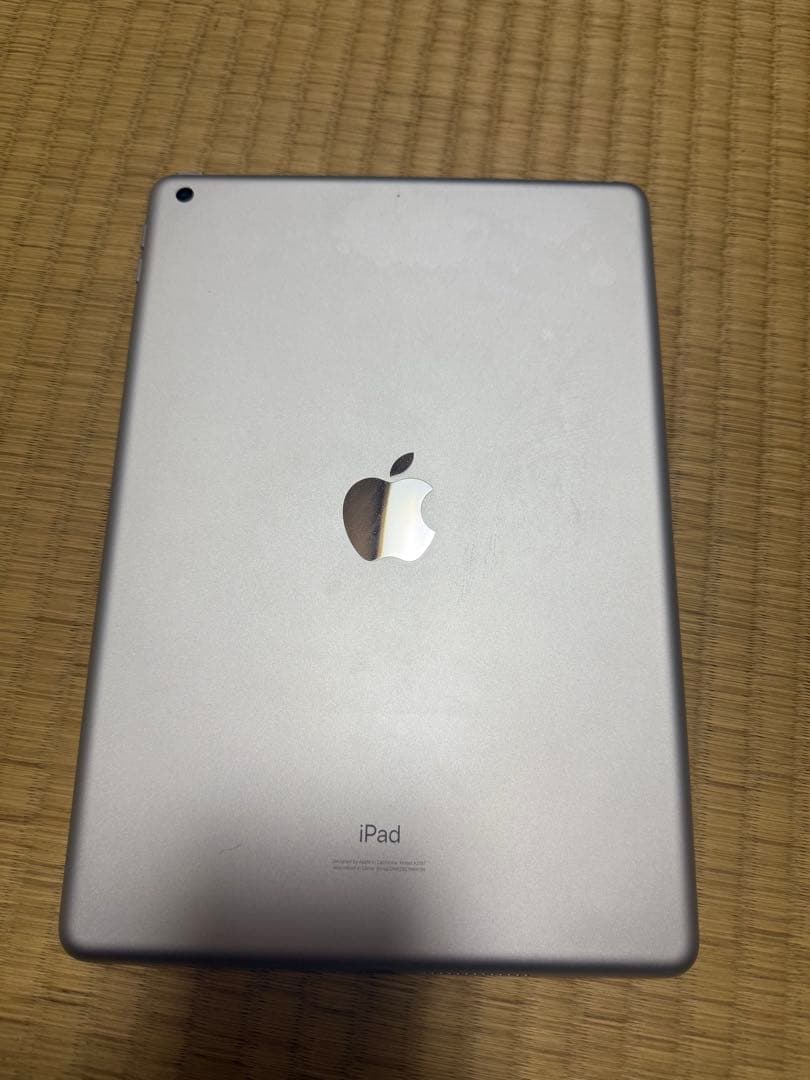 Apple iPad (第7世代) 32GB WiFi モデル カバー