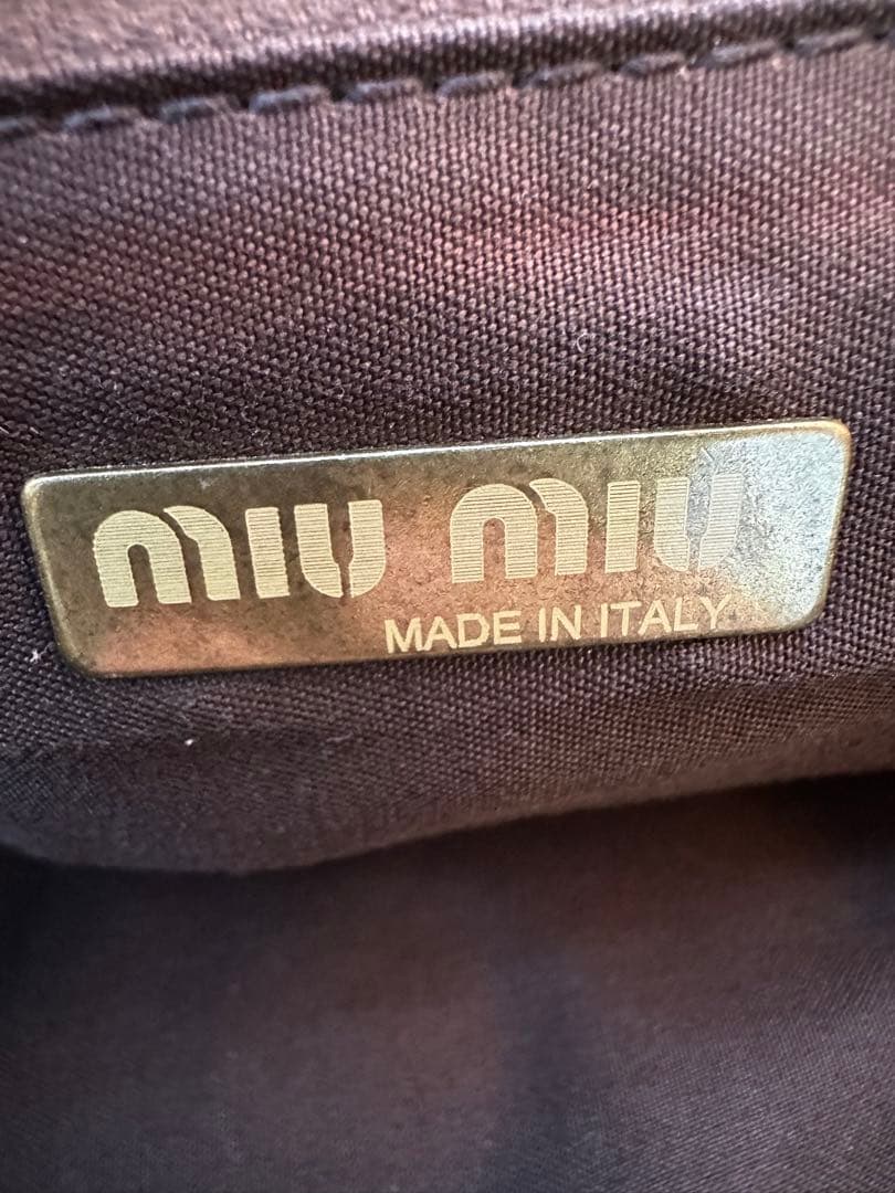 バッグ FW99\"miu miu\"buckle suede shoulder bag