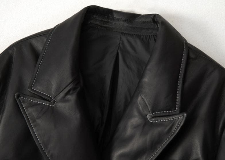 新品限定レディース高級 本革↑☆超ソフトなラムレザーダウンコート 黒♪毛皮ファー