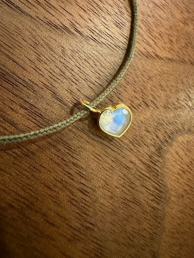 ま*母様 マリーエレーヌドゥタイヤック チャーム 証明書あり