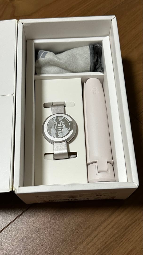 DJI OM 5 スマホスタビライザー