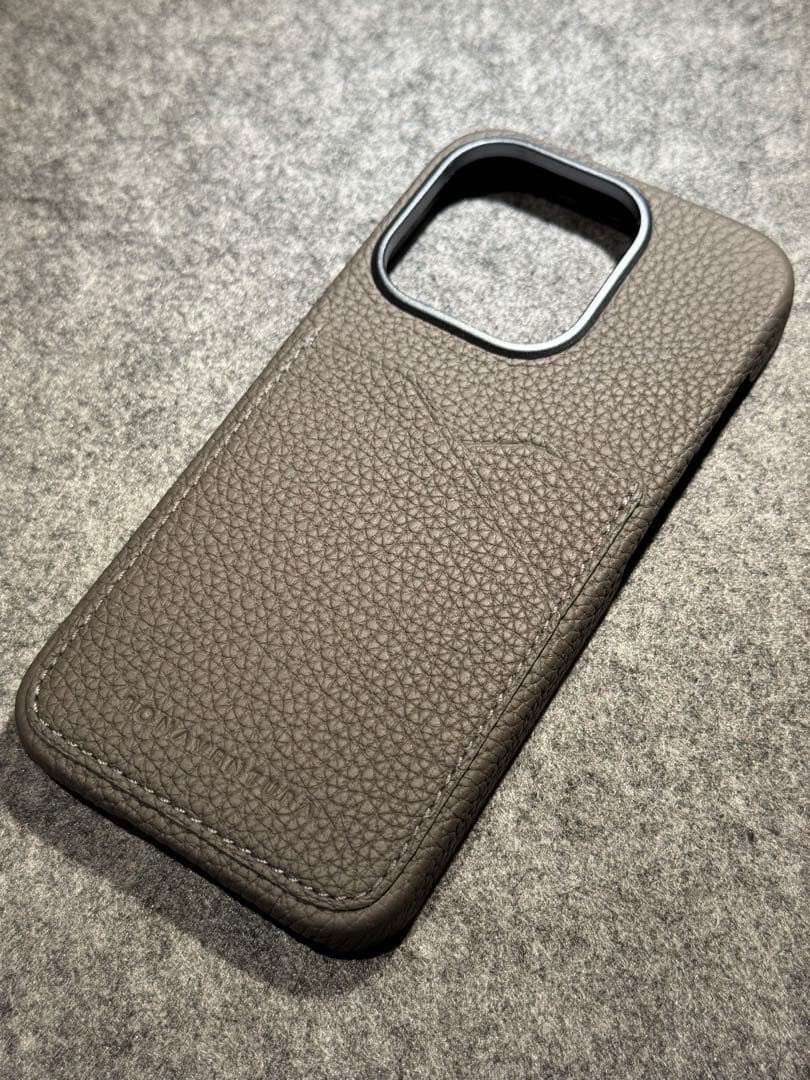 BONAVENTURAバックカバーケースシュリンクレザー iPhone15Pro