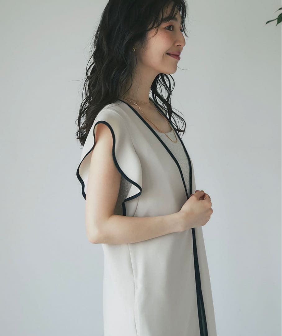 ダブルクロスバイカラーラッフルジャンドレ 36 ラブティックボンボン