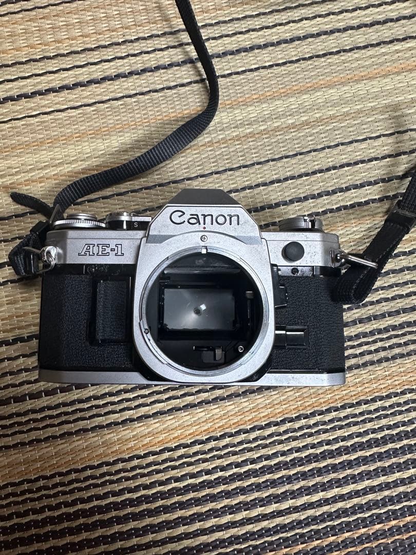 Canon AE-1 フィルムカメラ 55mmレンズ付き