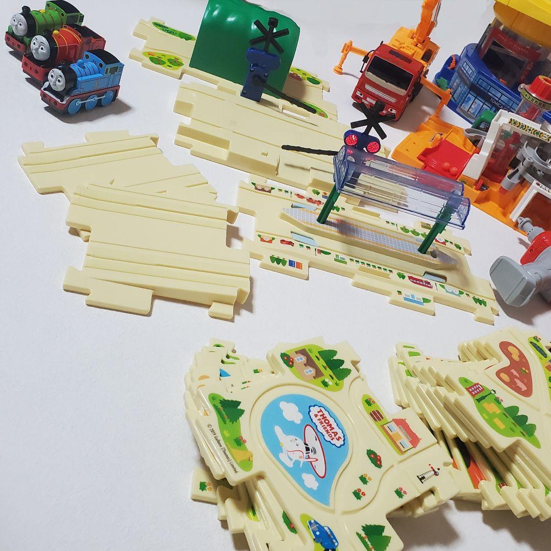 男の子 おもちゃ まとめ売り トーマス トミカ プルバックカーなど68台付き