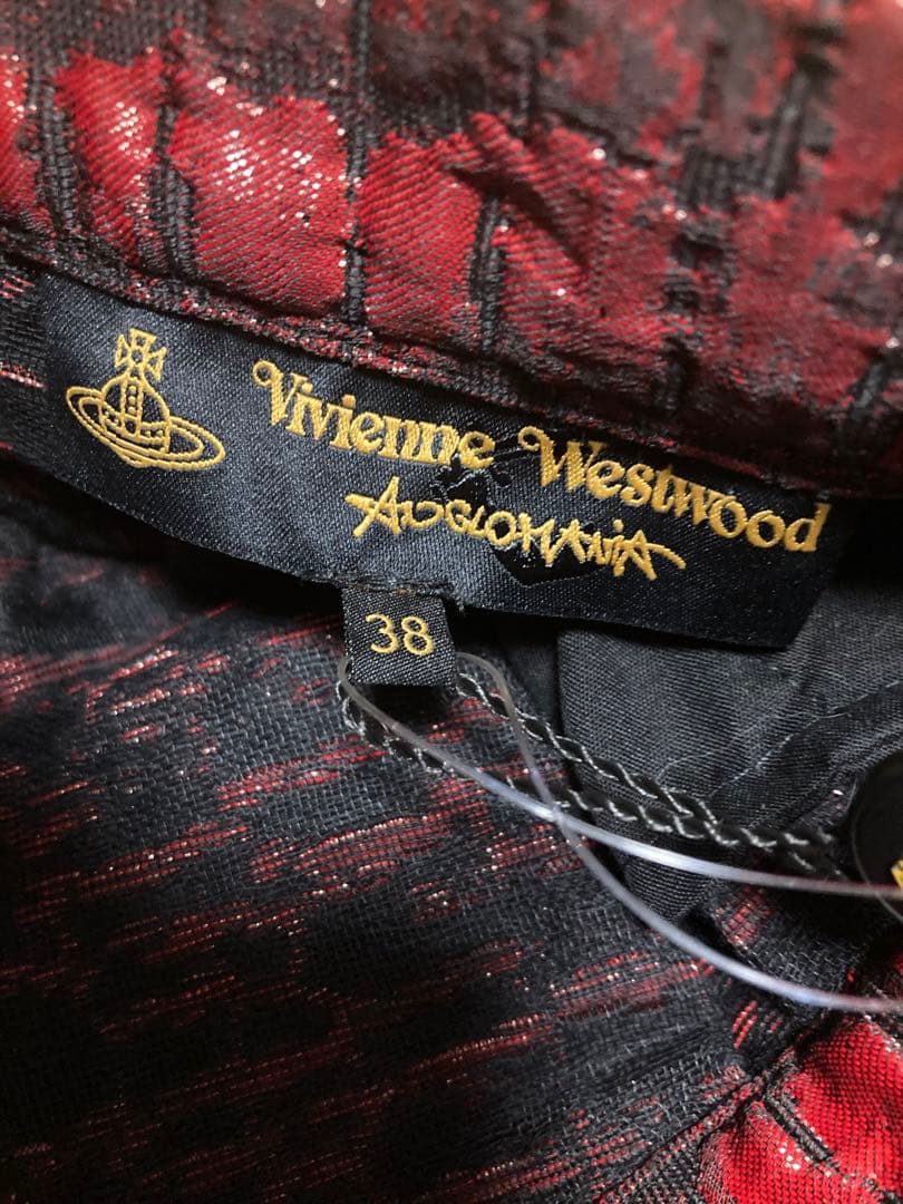 新品未使用Vivienne Westwood ショートパンツ クロコダイル風