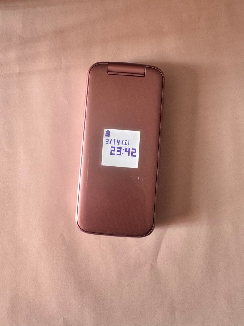 docomo F-01M(ピンク)折りたたみ式携帯電話 SIMロック解除済み