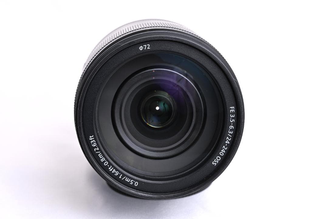 Sony FE 24-240mm F3.5-6.3 OSS ズームレンズ