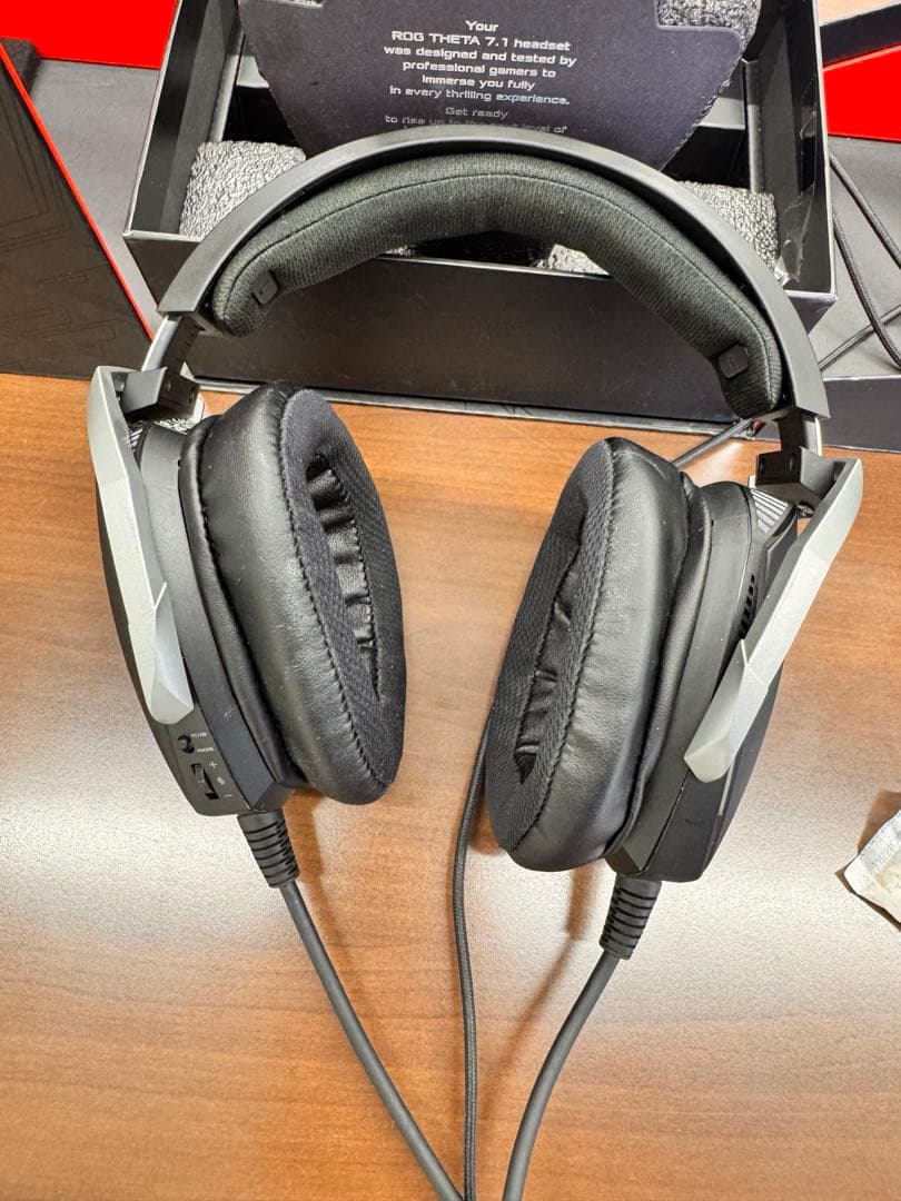 ROG THETA 7.1 ゲーミングヘッドセット