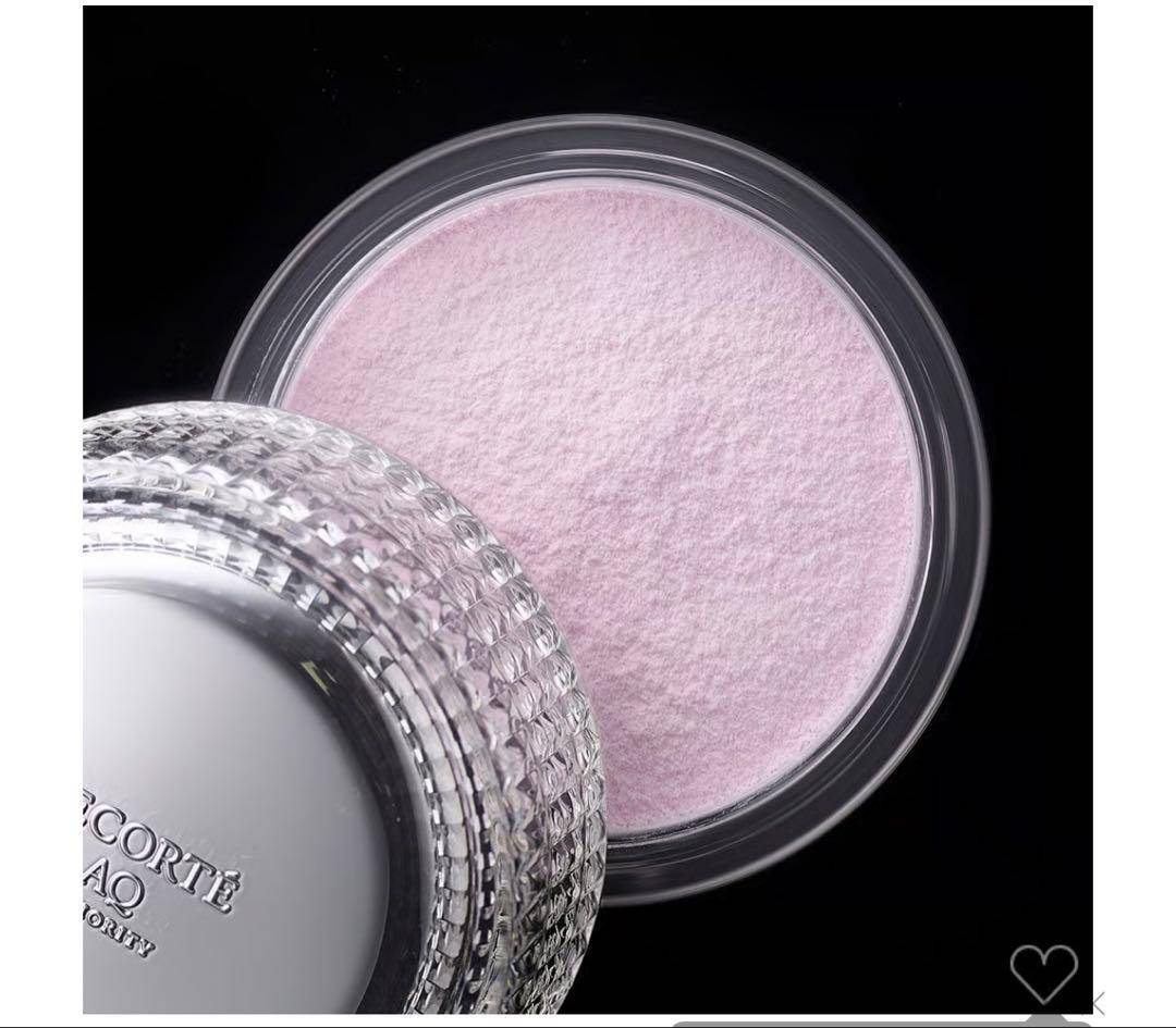 コスメデコルテ⭐︎ ＡＱ　ミリオリティフェイスパウダー