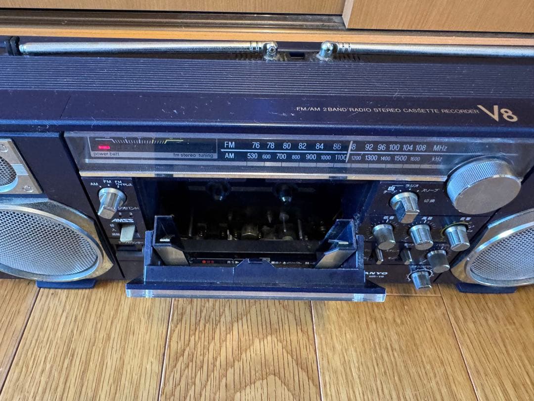 通電確認済み　SANYO MR-V8 ラジカセ 昭和レトロ　レトロラジカセ