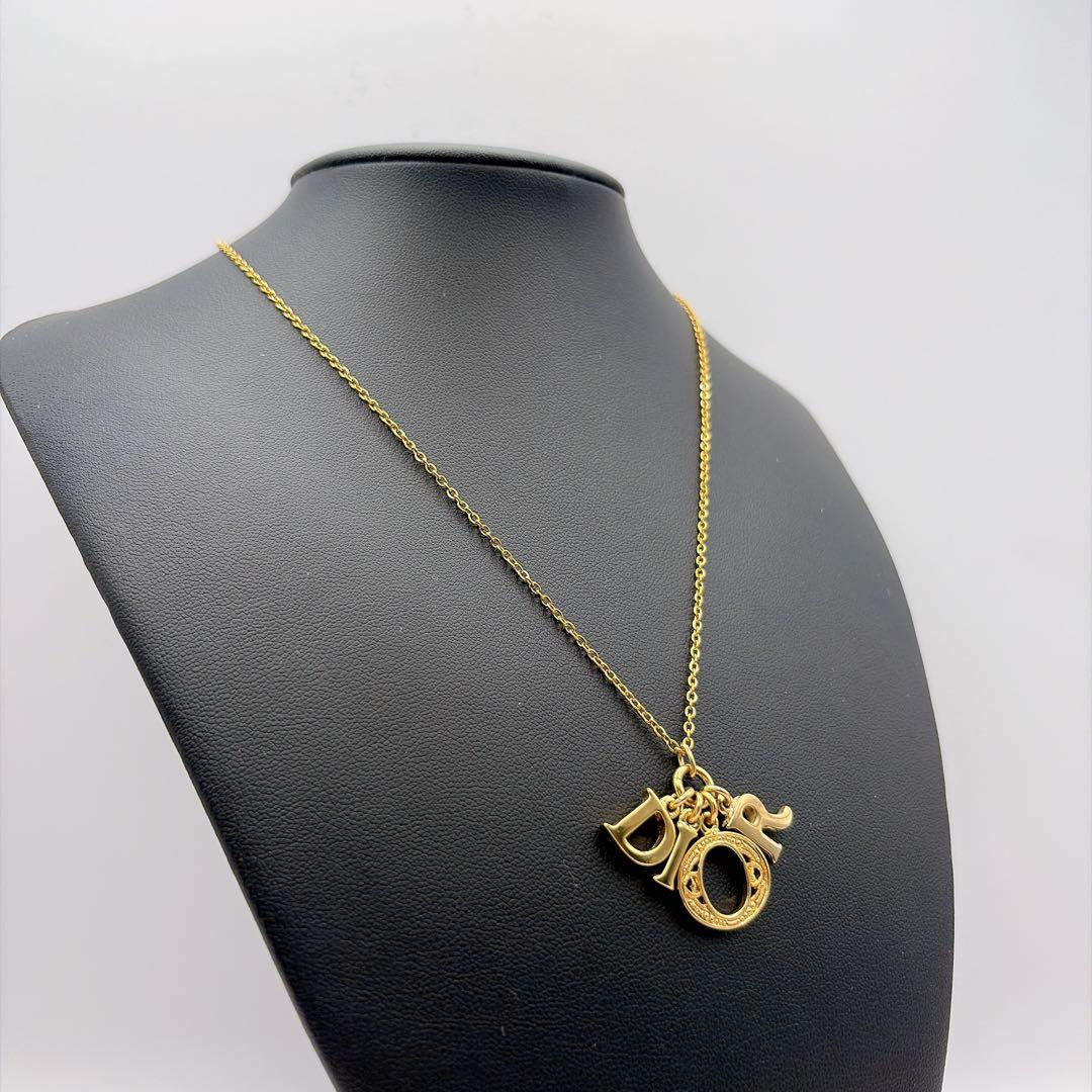 Dior ロゴ 文字 チャーム ネックレス ヴィンテージ ゴールド