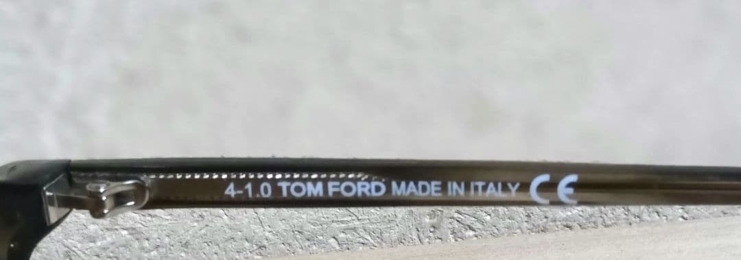 値下げ早い者勝ち！TOMFORD TF 5726 DB 055 サングラス
