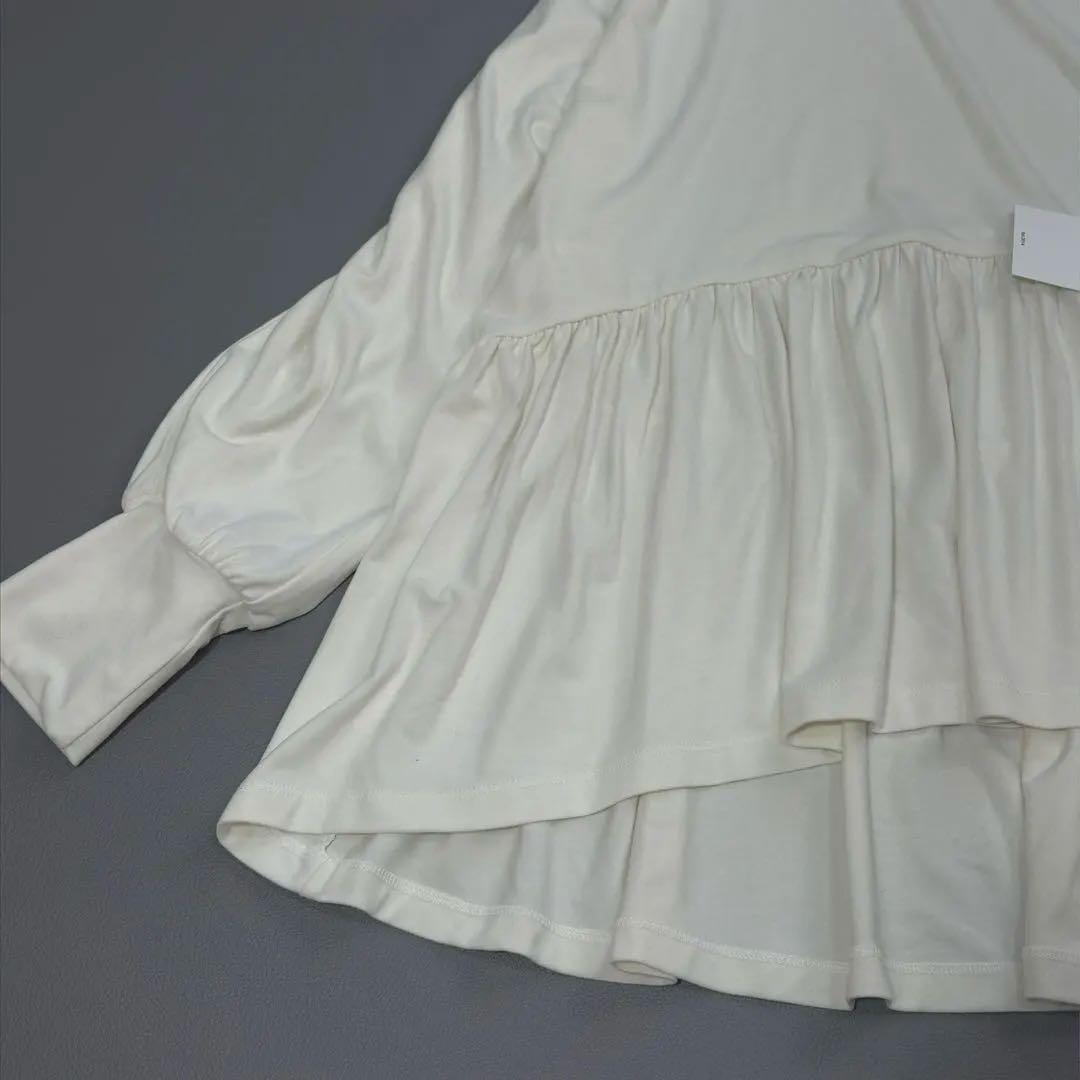 【25AW 】CYAN tokyo ラウンドギャザーウォームドルマンTOPS 白