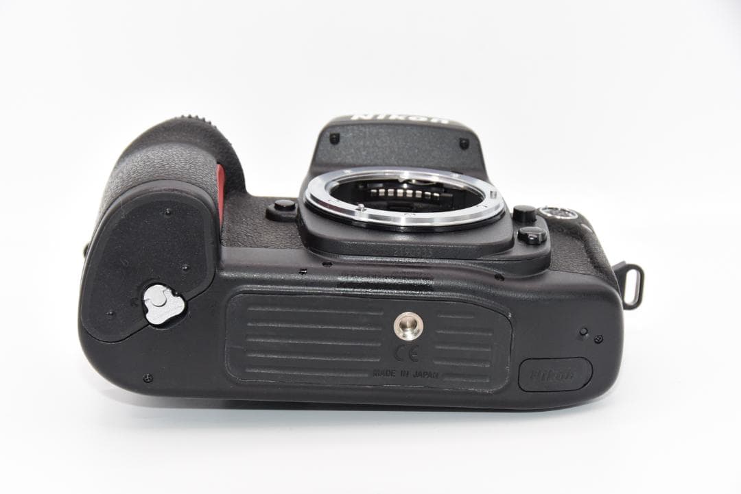 ■ 訳アリ ■ ニコン Nikon F100