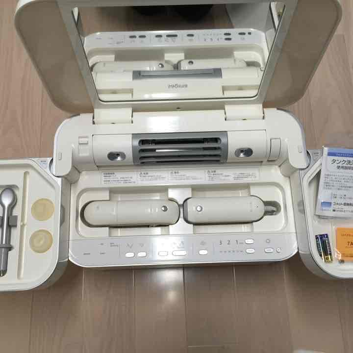 サキナビジュー美顔器