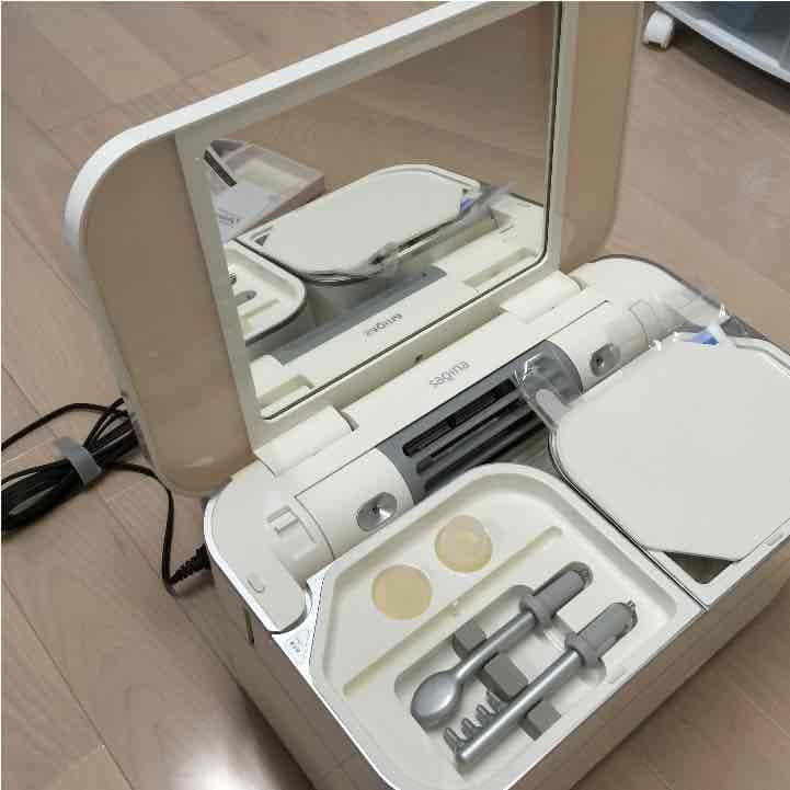 サキナビジュー美顔器