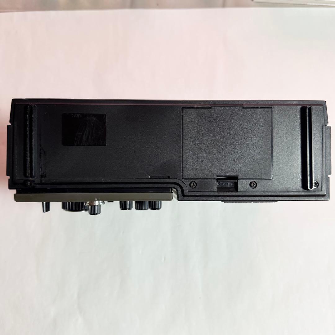 ナショナル6バンドBCLラジオ　クーガ118D　RF-1188【美品 ジャンク】