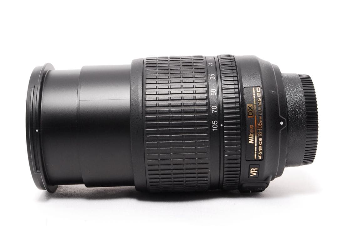 ◆風景写真等に◆Nikon AF-S 18-105mm VR◆便利な広角ズーム◆