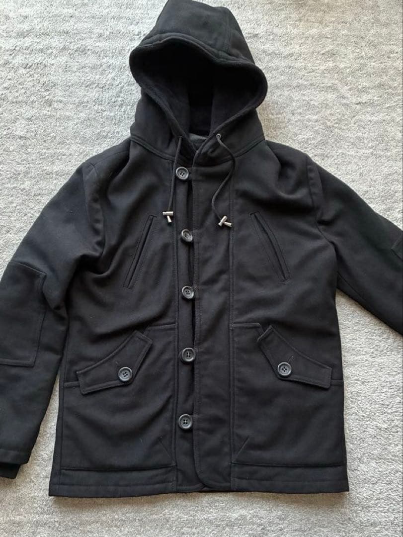 EMPORIO ARMANI 黒 フード付きウールジャケット