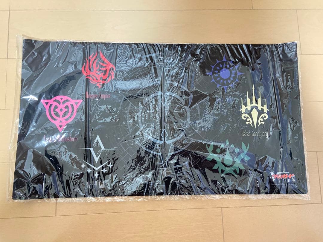 ヴァンガード プレイマット ヤマダデンキ限定 国家マーク 世界に40枚限定