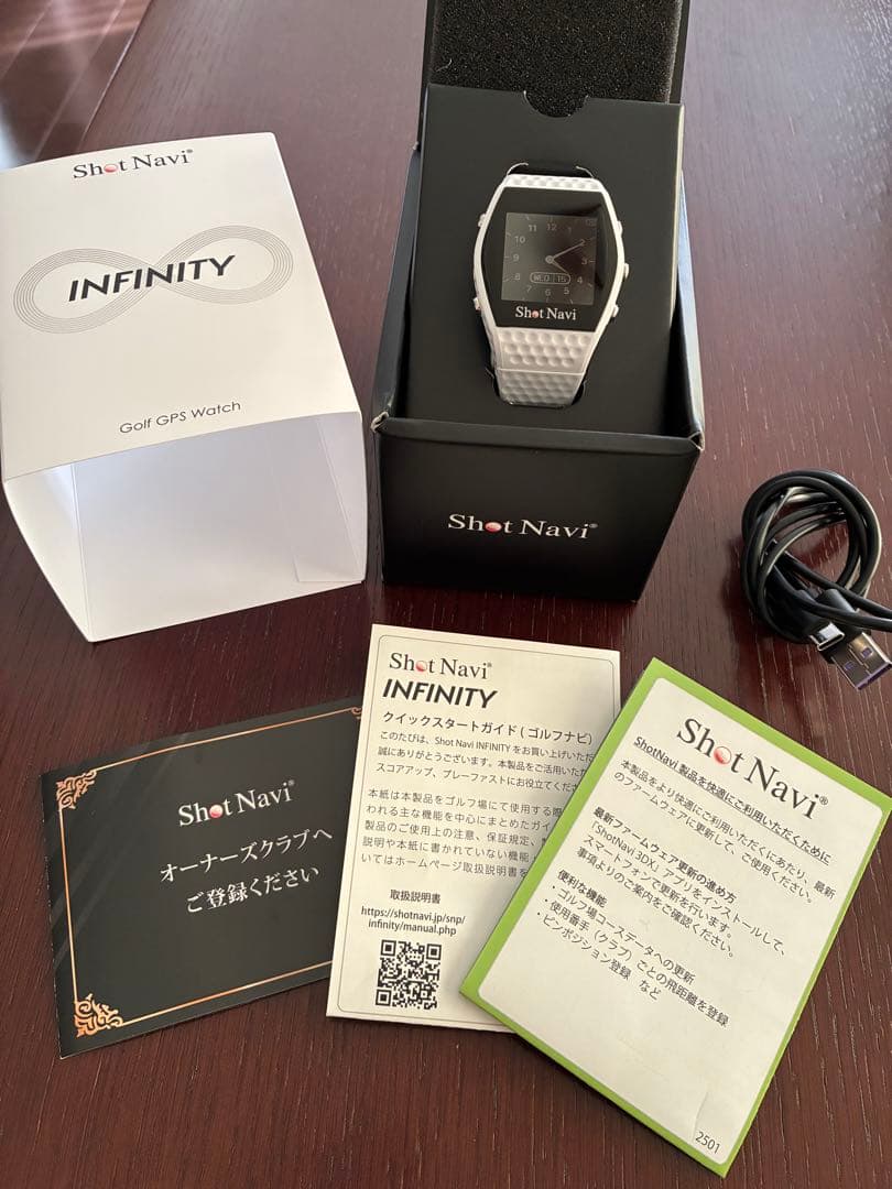 【超美品】Shot Navi INFINITY GPSゴルフナビ距離計　ホワイト