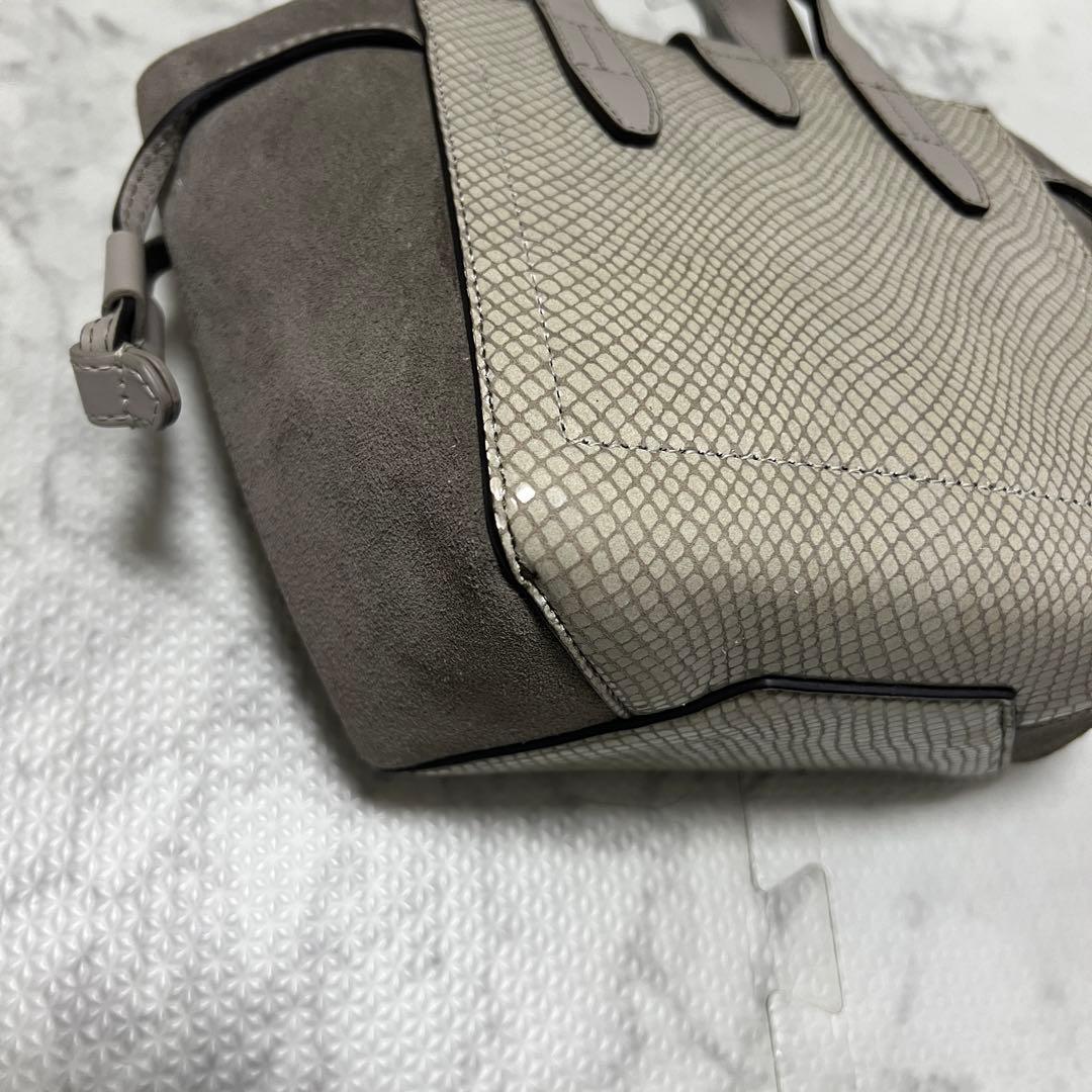 極美品✨フルラ ネット ミニ ハンドバッグ レザー スエード ハートチャーム付き