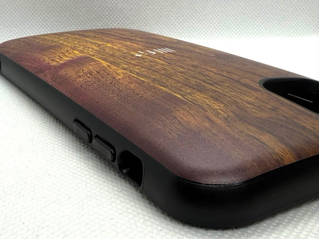 iiiifit iPhone11proMAX 木目調ケース