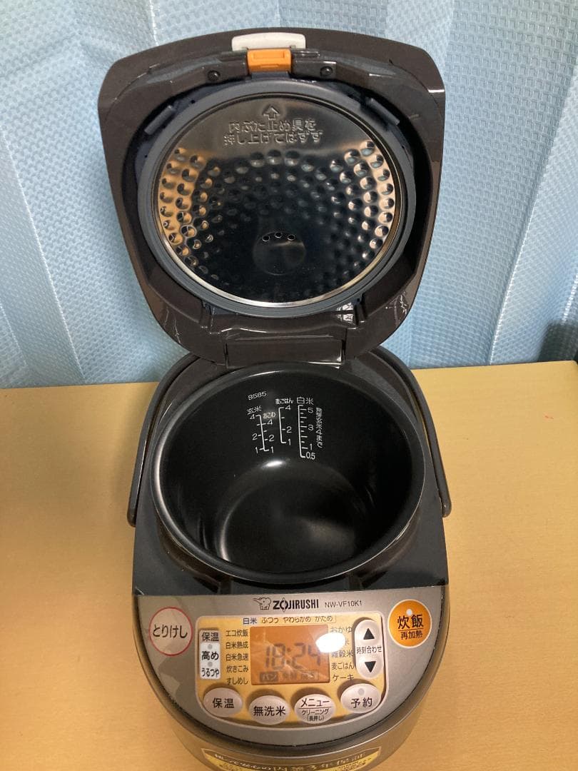 oruchan ★美品★2023年製★ 象印 NW-VF10K1 極め炊き