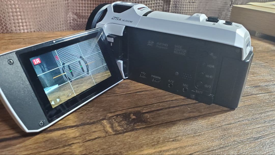 Panasonic HC-VX992M 4Kビデオカメラ 本体 バッテリー5個