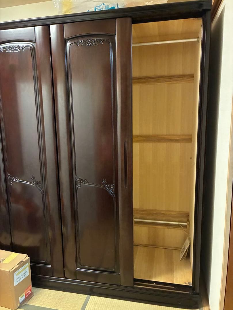 婚礼家具　洋ダンス　ワードローブ　洋服ダンス　府中家具　昭和レトロ　天然木家具