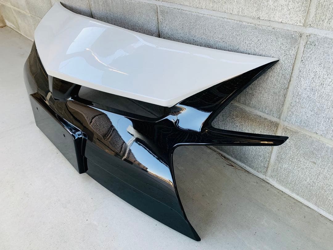 プリウス30 後期NOBLESSE マークレスグリルガーニッシュ