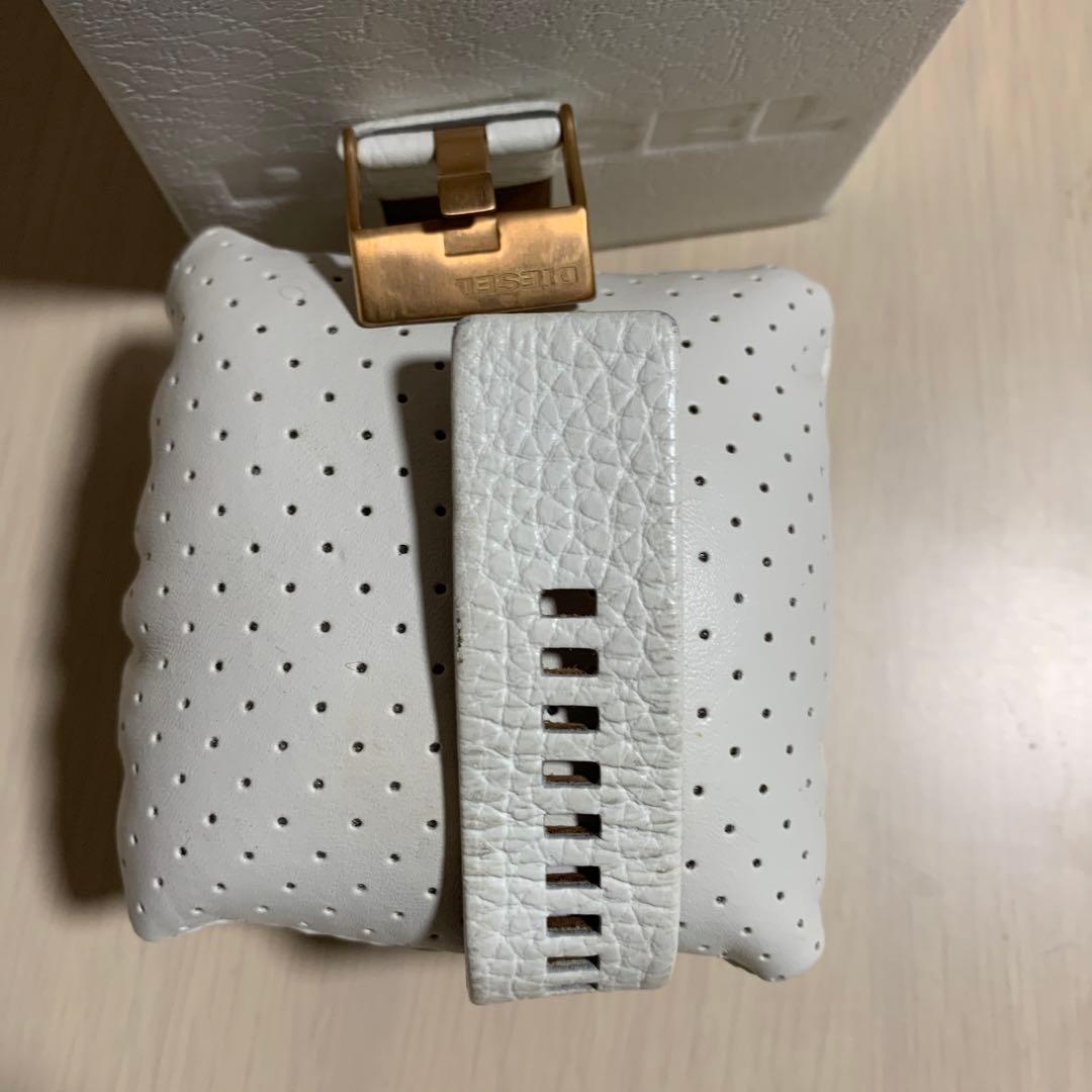 ディーゼル　DIESEL ピンクゴールドカラー　革バンド　腕時計　定価4-5万