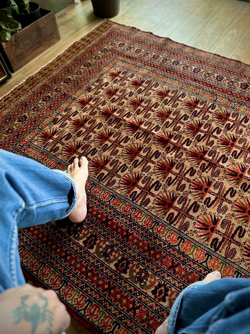 トライバルラグ　ヴィンテージラグ　アフガンラグ　バルーチ族　プリミティブアート