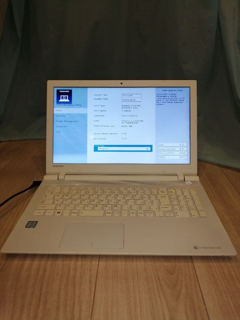 ノートパソコン 東芝 dynabook AZ35/UW