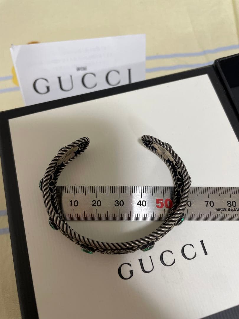GUCCI グッチ バングル シルバーブレスレット ストーン フラワー