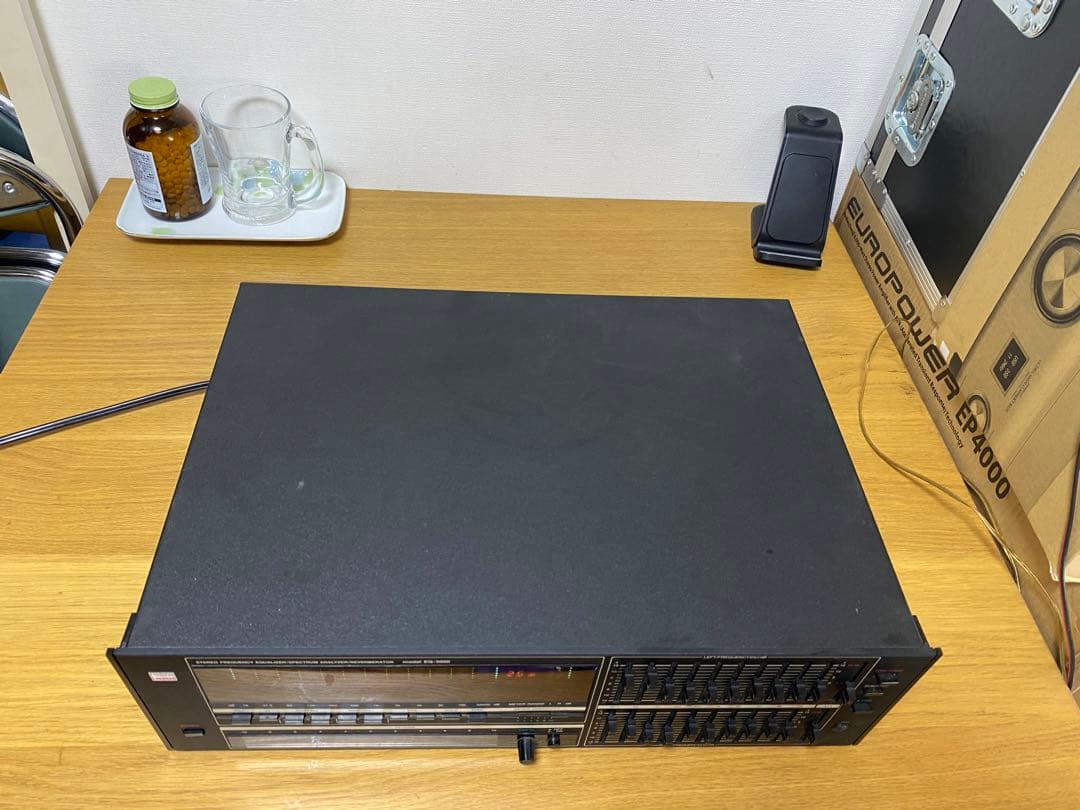 BSR EQ-5000 グラフィックイコライザー。