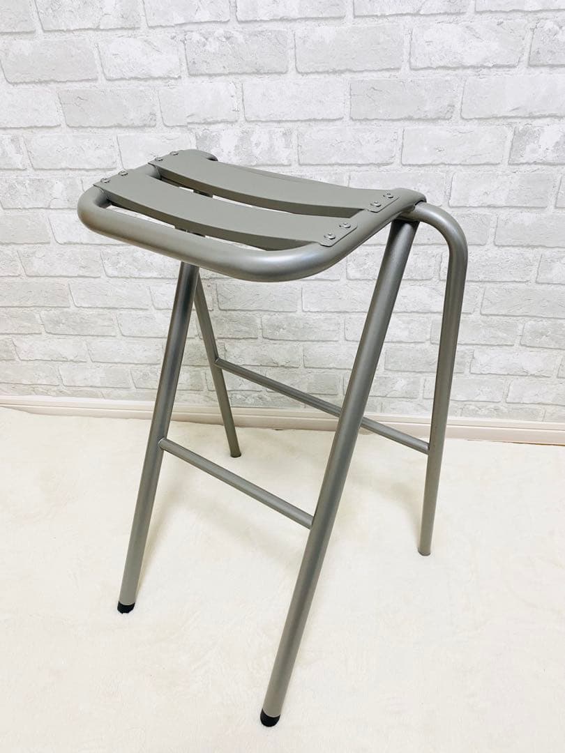 デュエンデ　 ベント ハイスツール