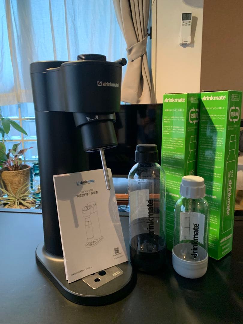 満タンガスシリンダー3本付drinkmate 660炭酸水メーカー 2ボトル付き