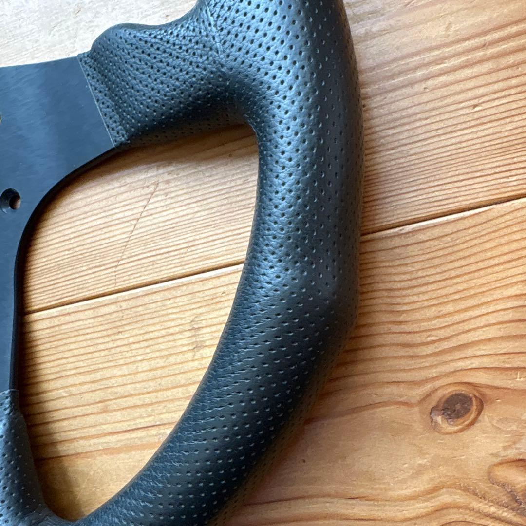 MOMO competition モモ　コンペティション　ステアリング