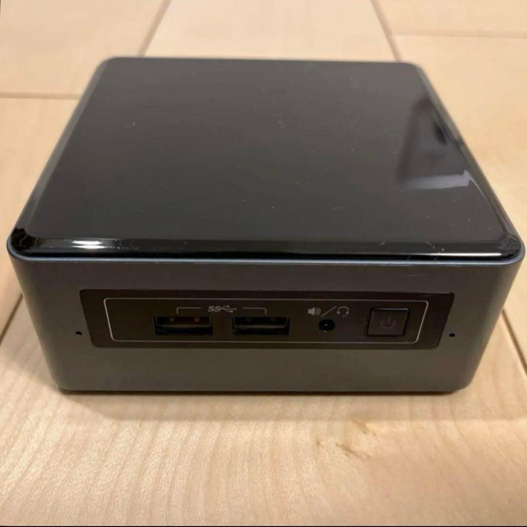 Intel NUC6CAY 8GB/32+512GB - 中古 (USED)