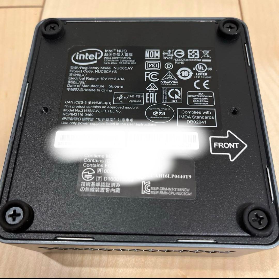 Intel NUC6CAY 8GB/32+512GB - 中古 (USED)