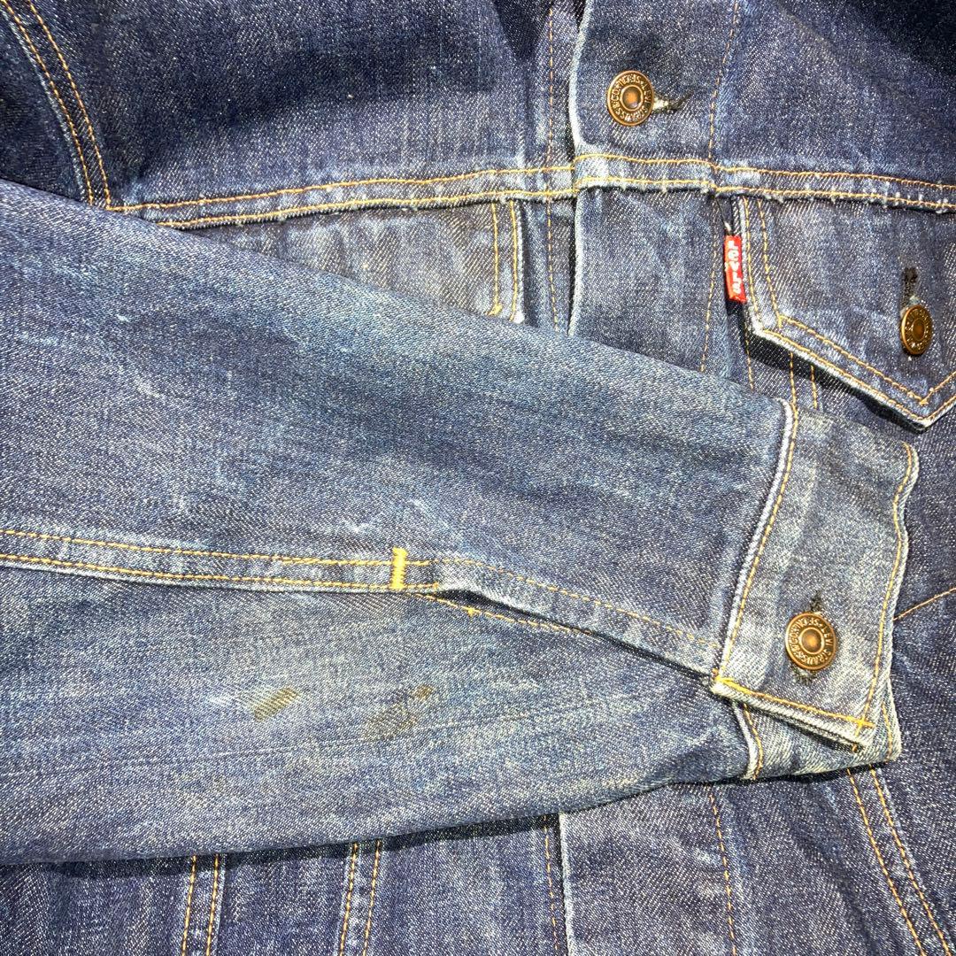 リーバイス　濃紺　70505 0217 スモールe サイズ42 ケアタグ有り