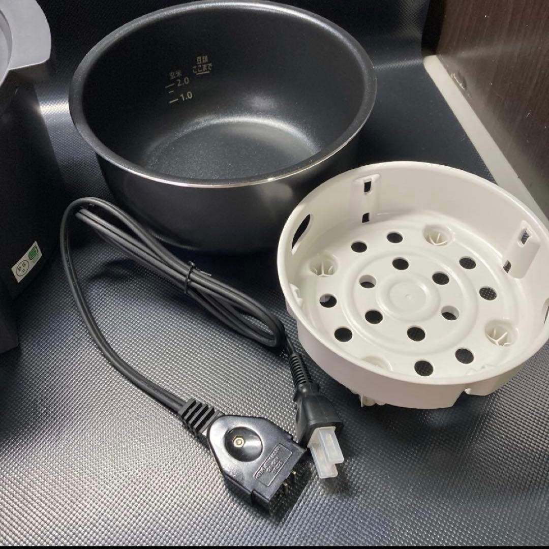 アイリスオーヤマ 圧力調理 KPC-MA2 展示品 実用なし 美品