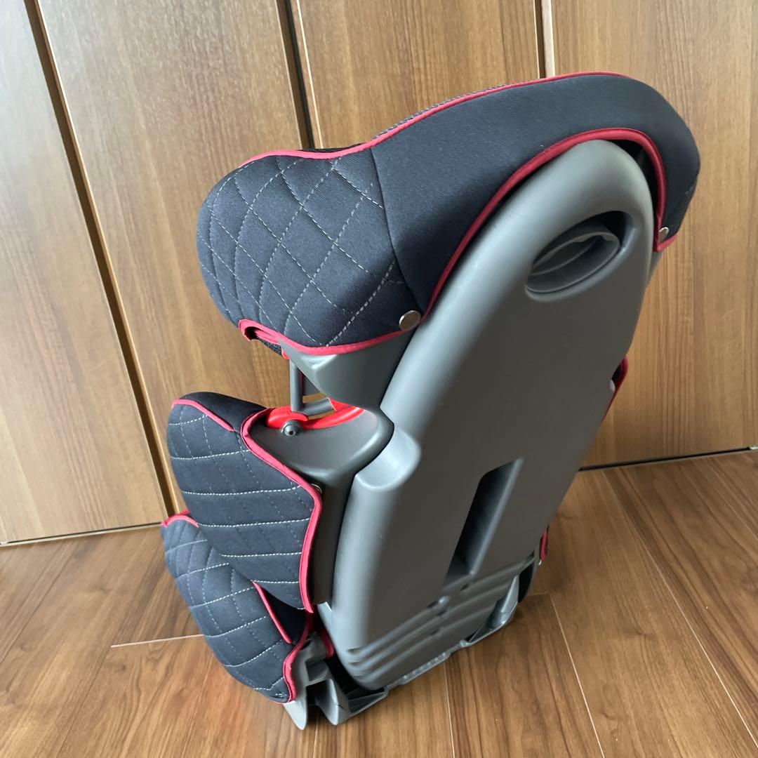 Lexus ジュニアシート 黒と赤