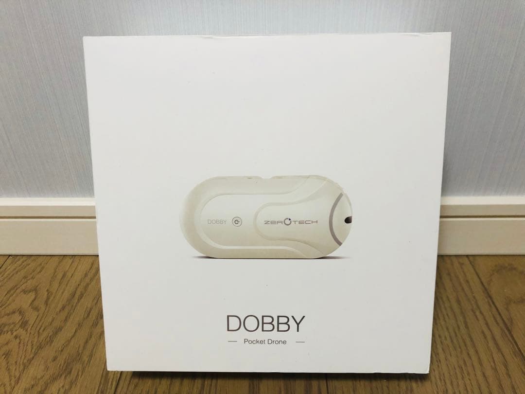 ドローン　　DOBBY