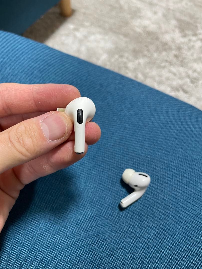 AirPods Pro 本体のみ　充電器なし