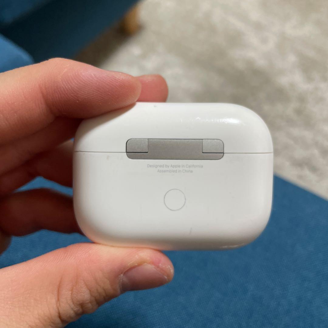 AirPods Pro 本体のみ　充電器なし