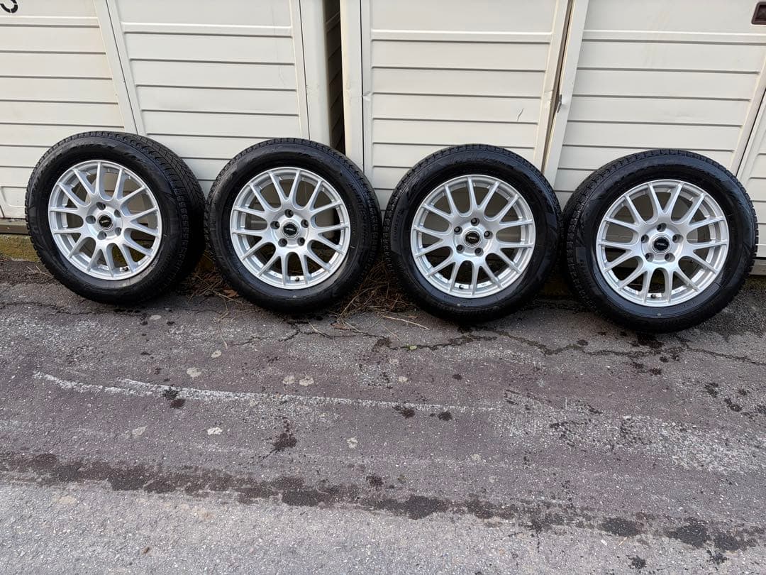 と*り様 再16インチ ホイールセット205/60r16 vrx3バリ溝